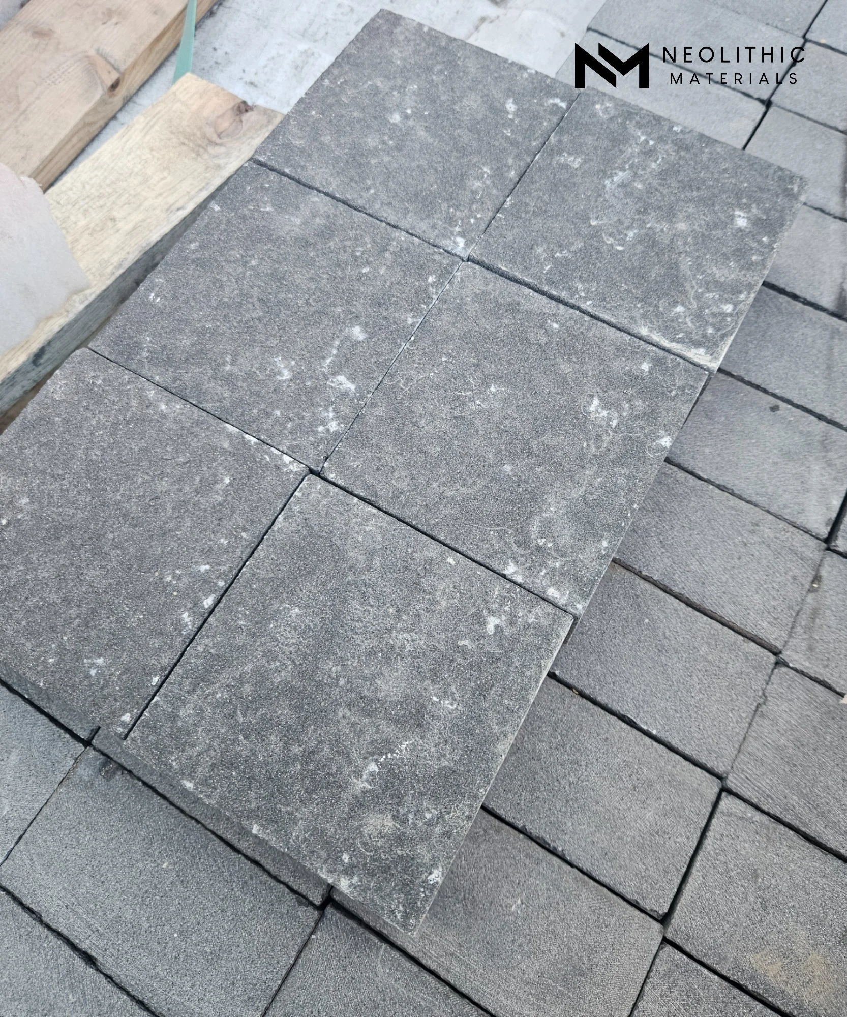 Basalt Cobbles (V) Flamed and Brushed - Image 1